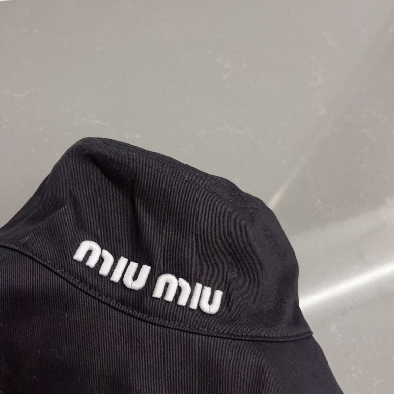 MIUMIU